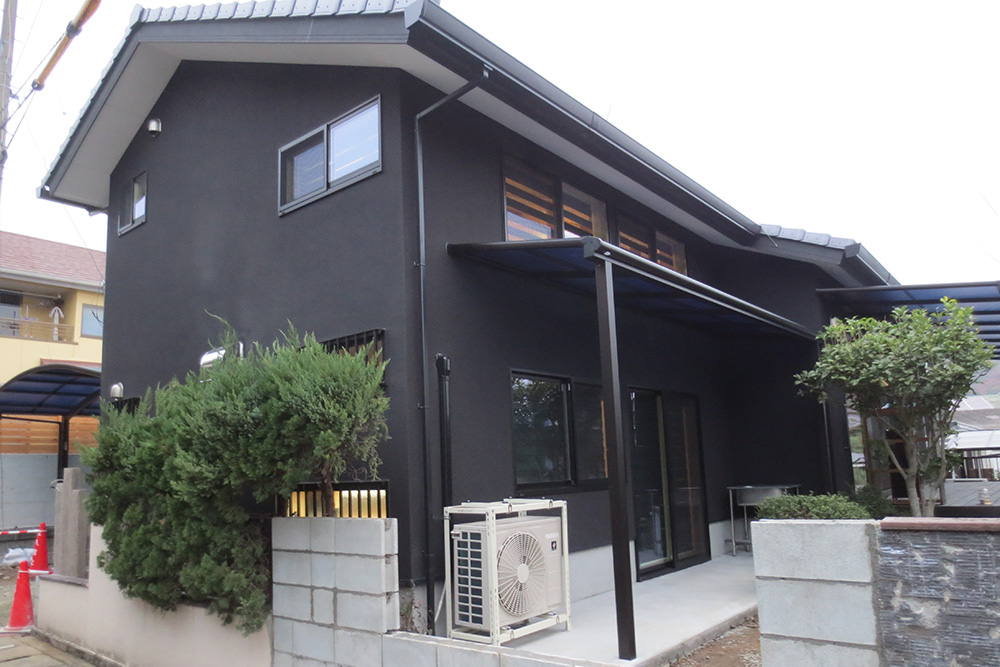 外壁塗装でモダンな雰囲気へ