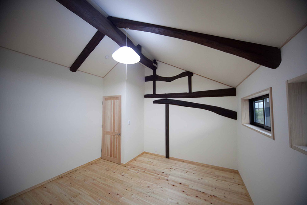 当時のまま大切な木材を活かして