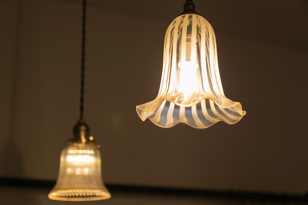 こだわりのアンティーク照明