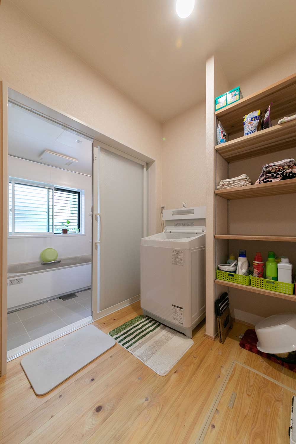 新しい浴室は断熱効果抜群の暖かい浴室に