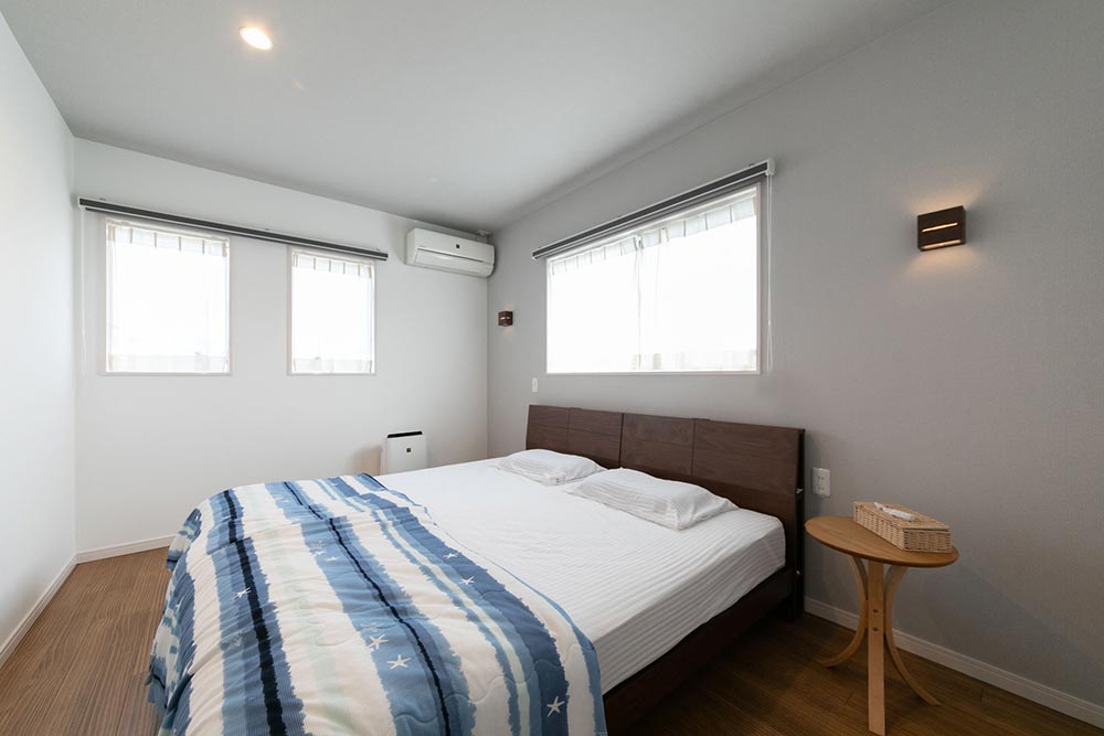 落ち着きのある寝室