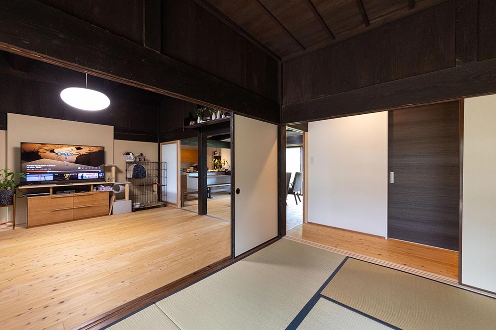 古民家らしい田の字型を活かした空間づくり