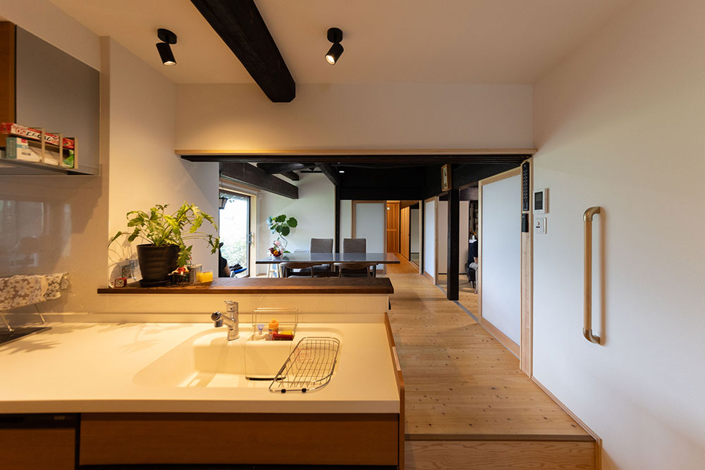 家中が見渡せる、スムーズで快適な家事動線